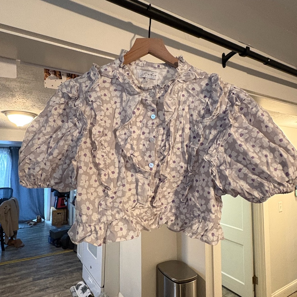 Floral Ruffle Blouse